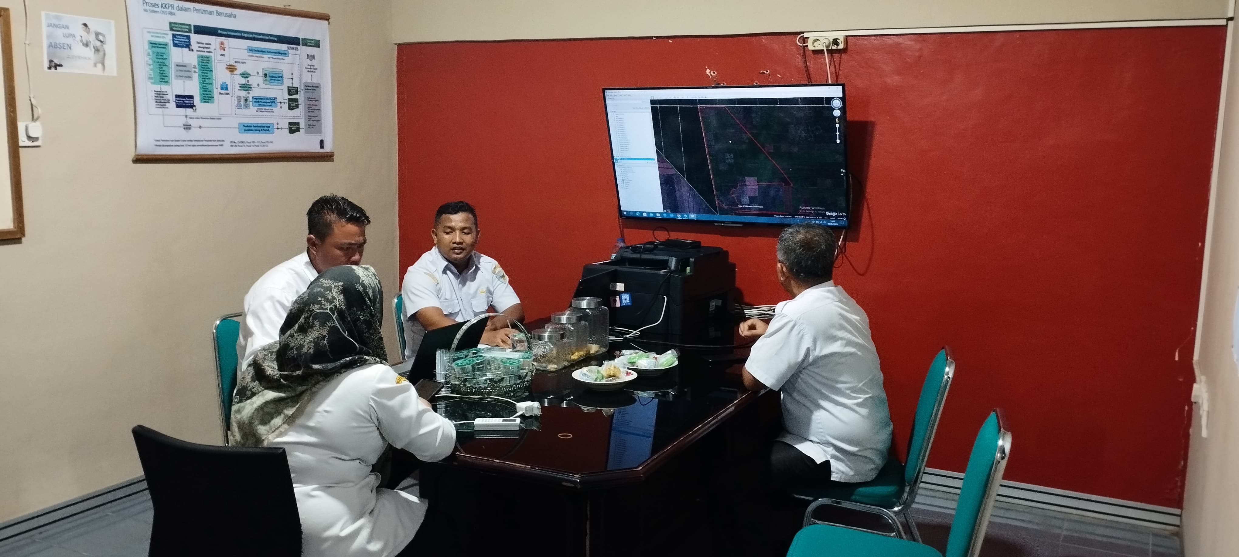 Penajaman Teknik Pemetaan PPTPKH Bersama Aparatur Nagari